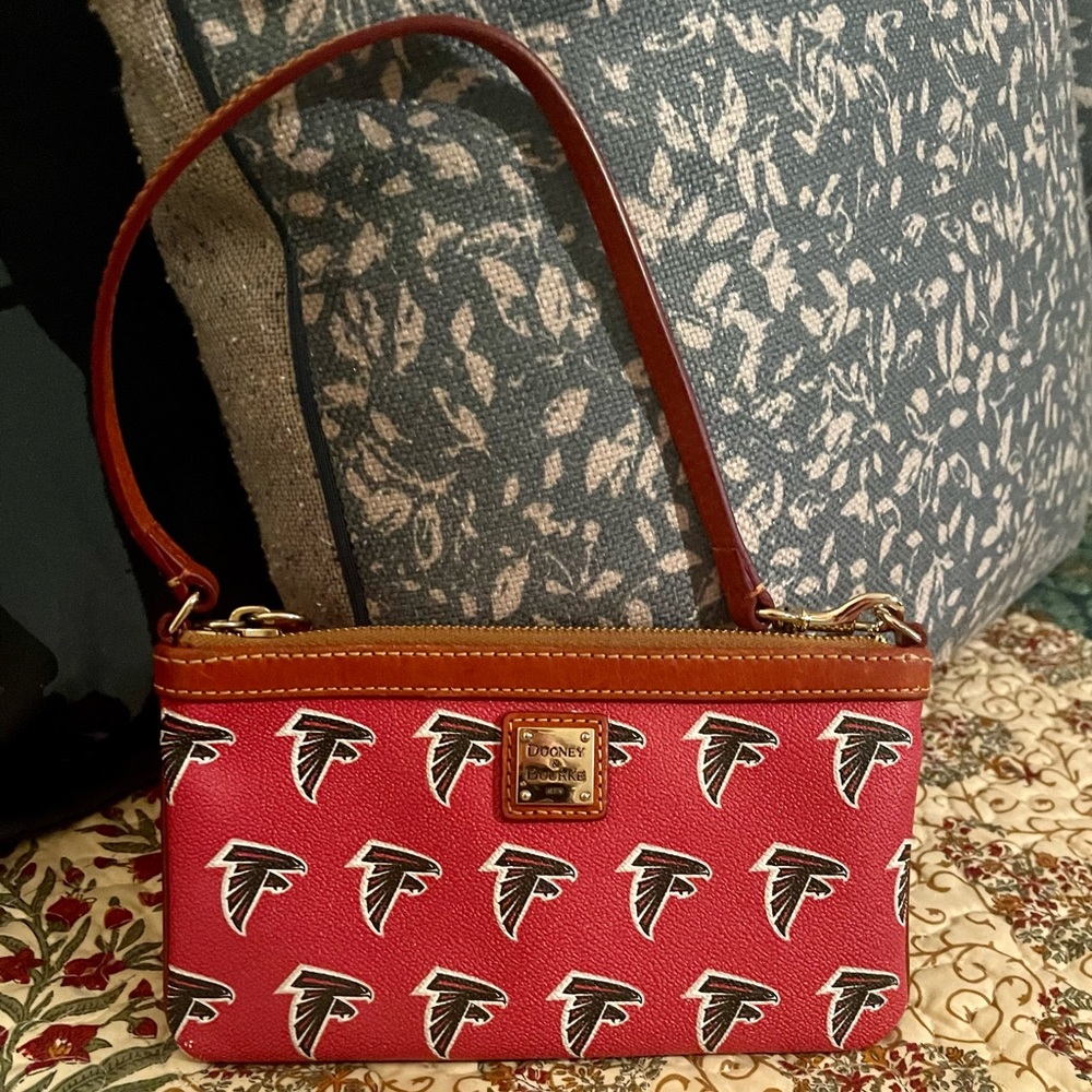 Atlanta Falcons Dooney & Bourke Wristlet